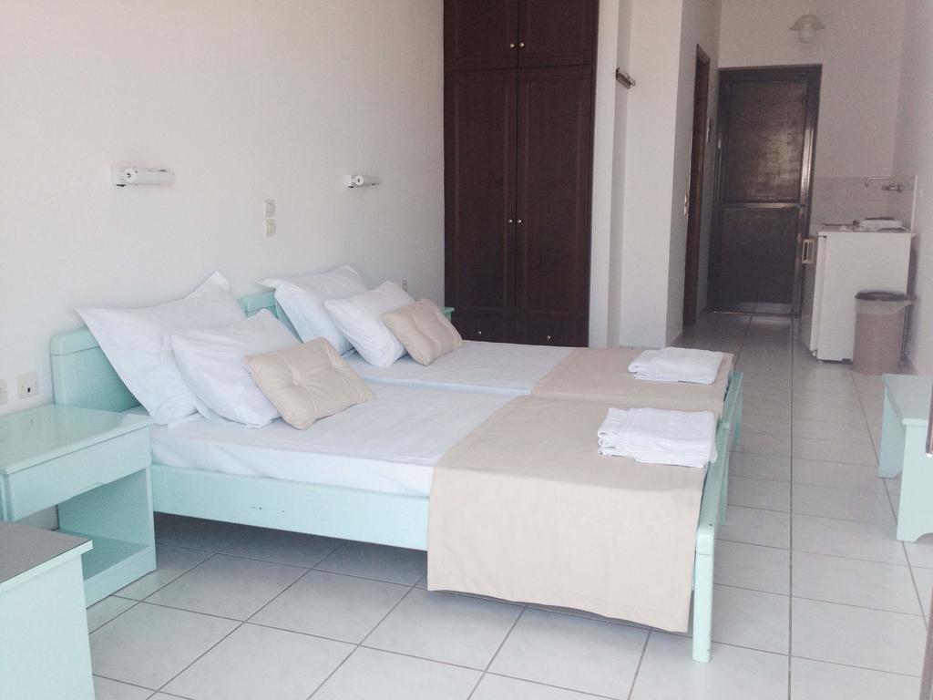 Diomare Villas Kypseli الغرفة الصورة